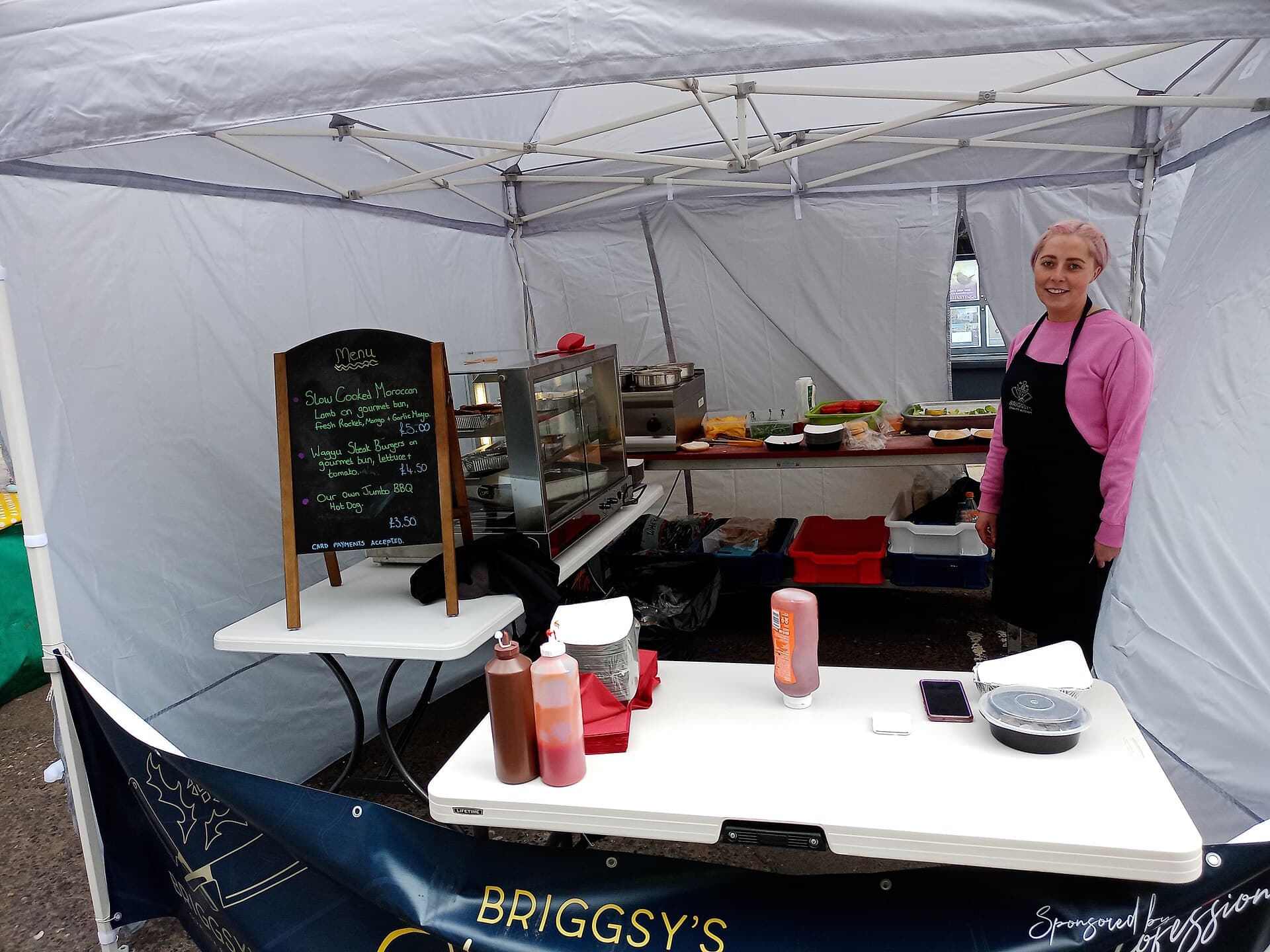 Queens' Street Food Vendors Serve the World on a Single Avenue