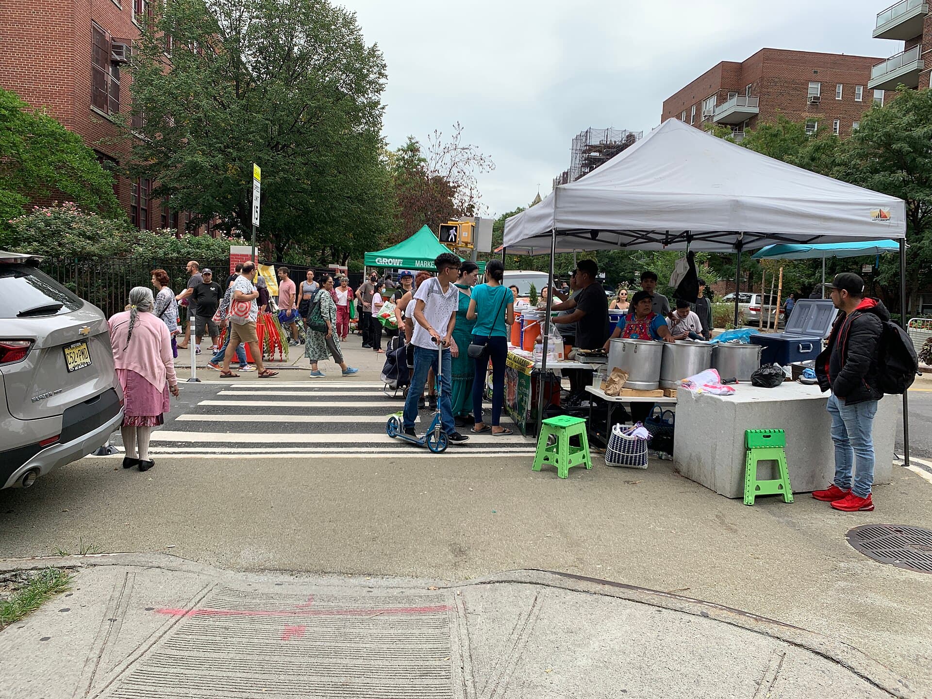 In Queens, Immigrant Entrepreneurs Are Rewriting the Local Economy
